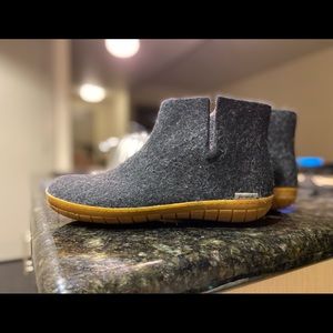 Danish wool booties - Glerups